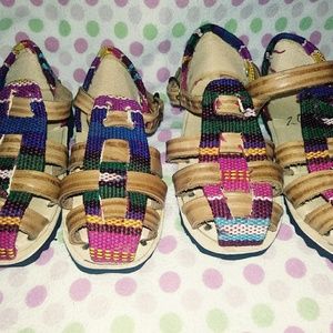 So cute lil girls sandals